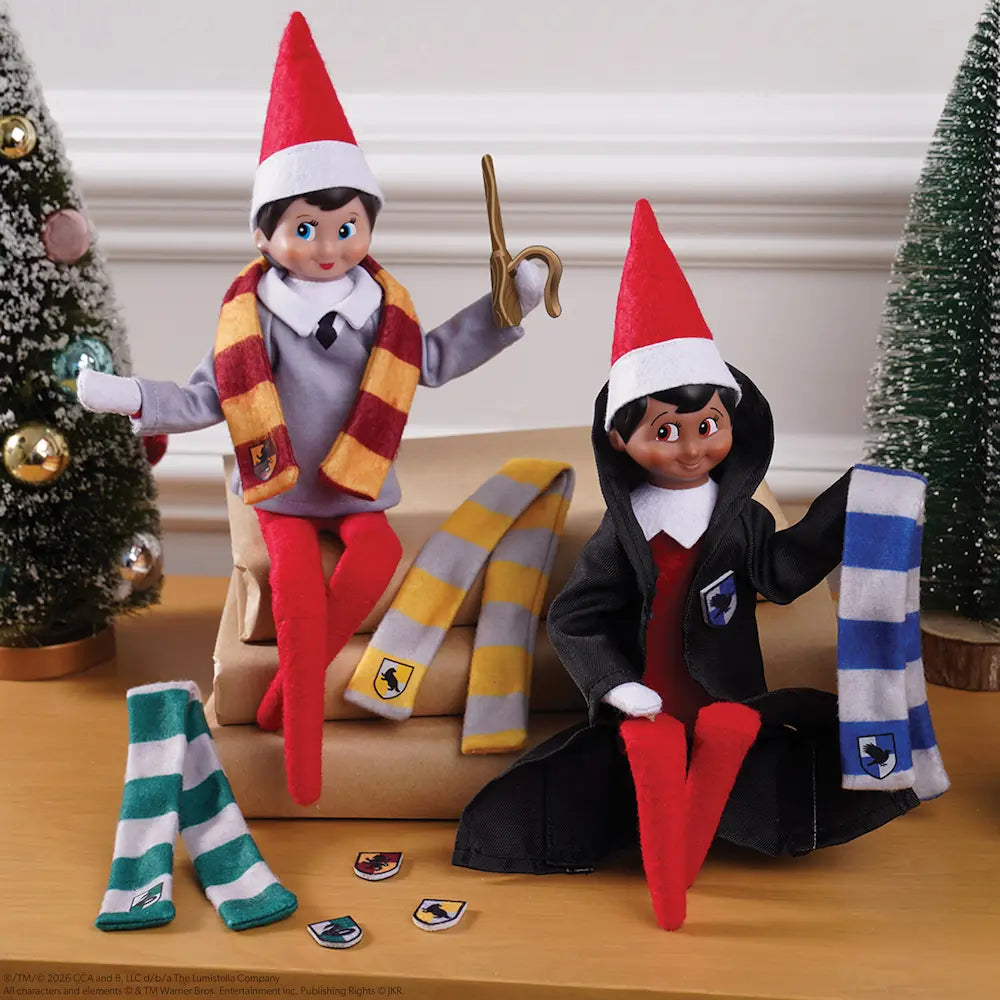 PRE-ORDER | Harry Potter™ Hogwarts™ House Robe Set for the Scout Elf® | Polar Props®