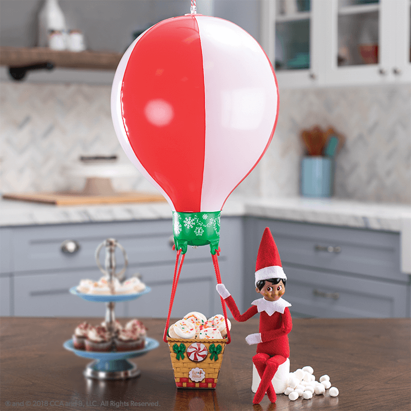 Scout Elves at Play® Peppermint Balloon Ride: Lifestyle Shot
